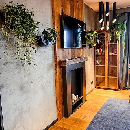 Lake Park Apartament With Free Parking Airport Netflix Appartement Warschau Buitenkant foto