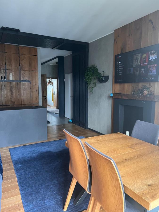 Lake Park Apartament With Free Parking Airport Netflix Appartement Warschau Buitenkant foto