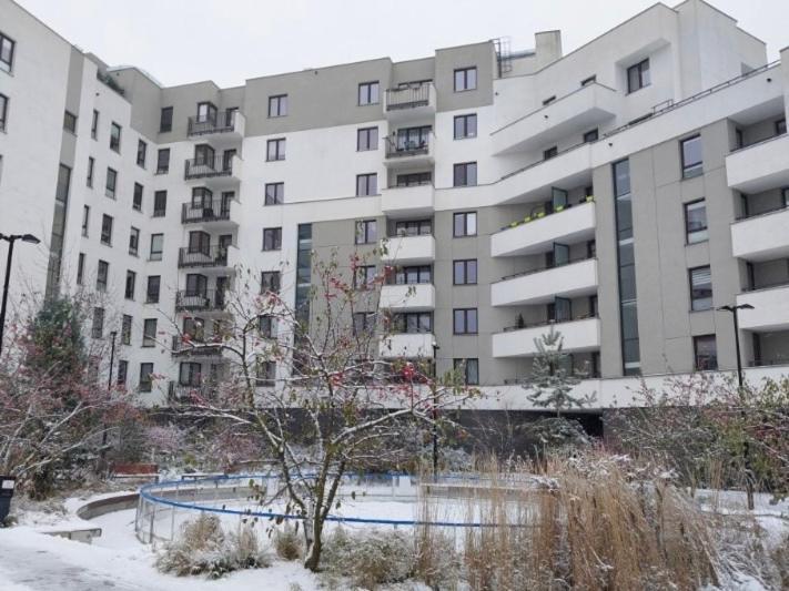 Lake Park Apartament With Free Parking Airport Netflix Appartement Warschau Buitenkant foto