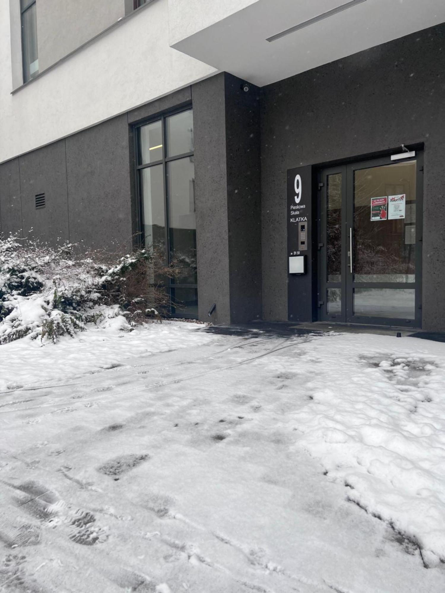 Lake Park Apartament With Free Parking Airport Netflix Appartement Warschau Buitenkant foto