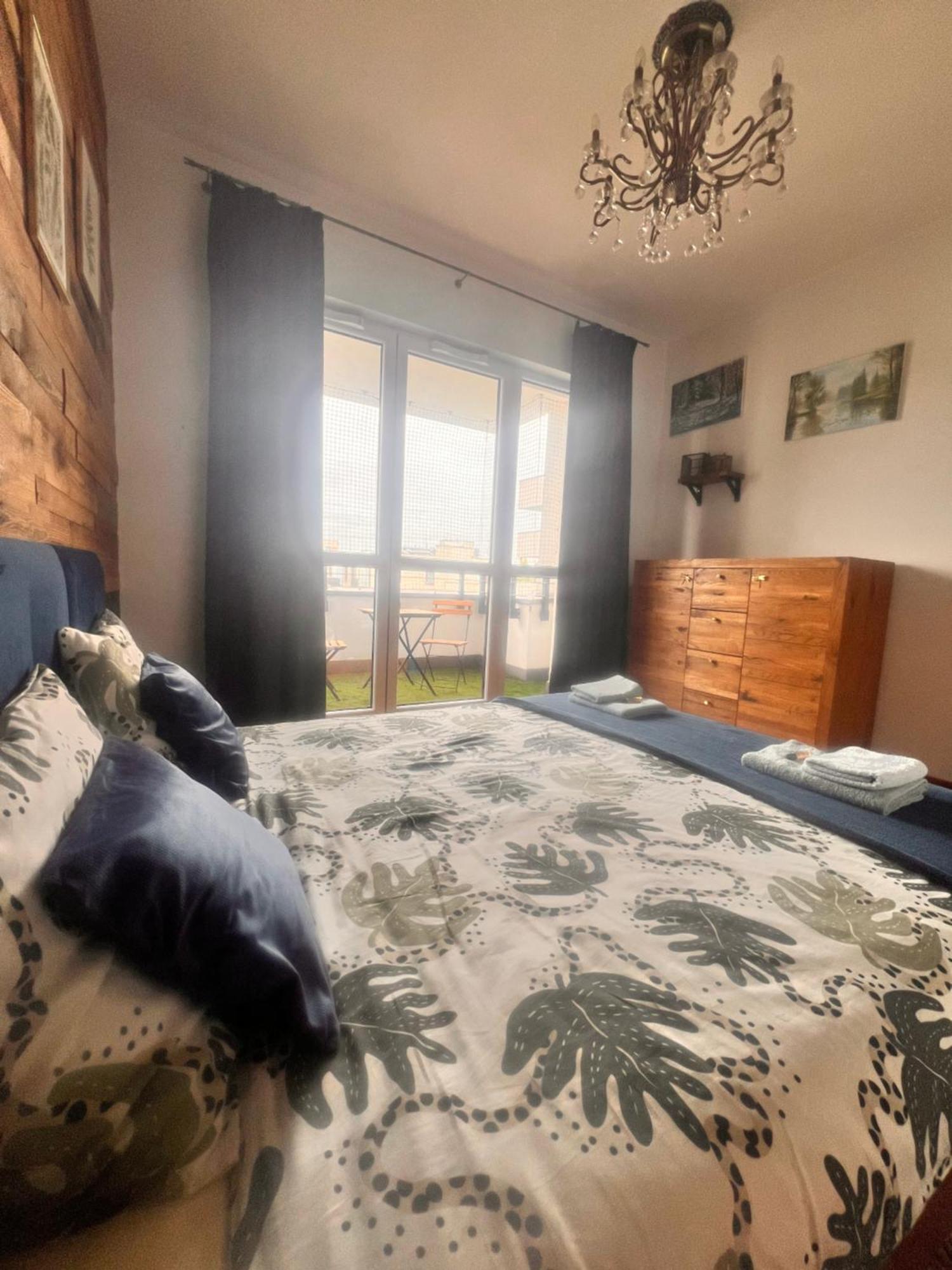 Lake Park Apartament With Free Parking Airport Netflix Appartement Warschau Buitenkant foto