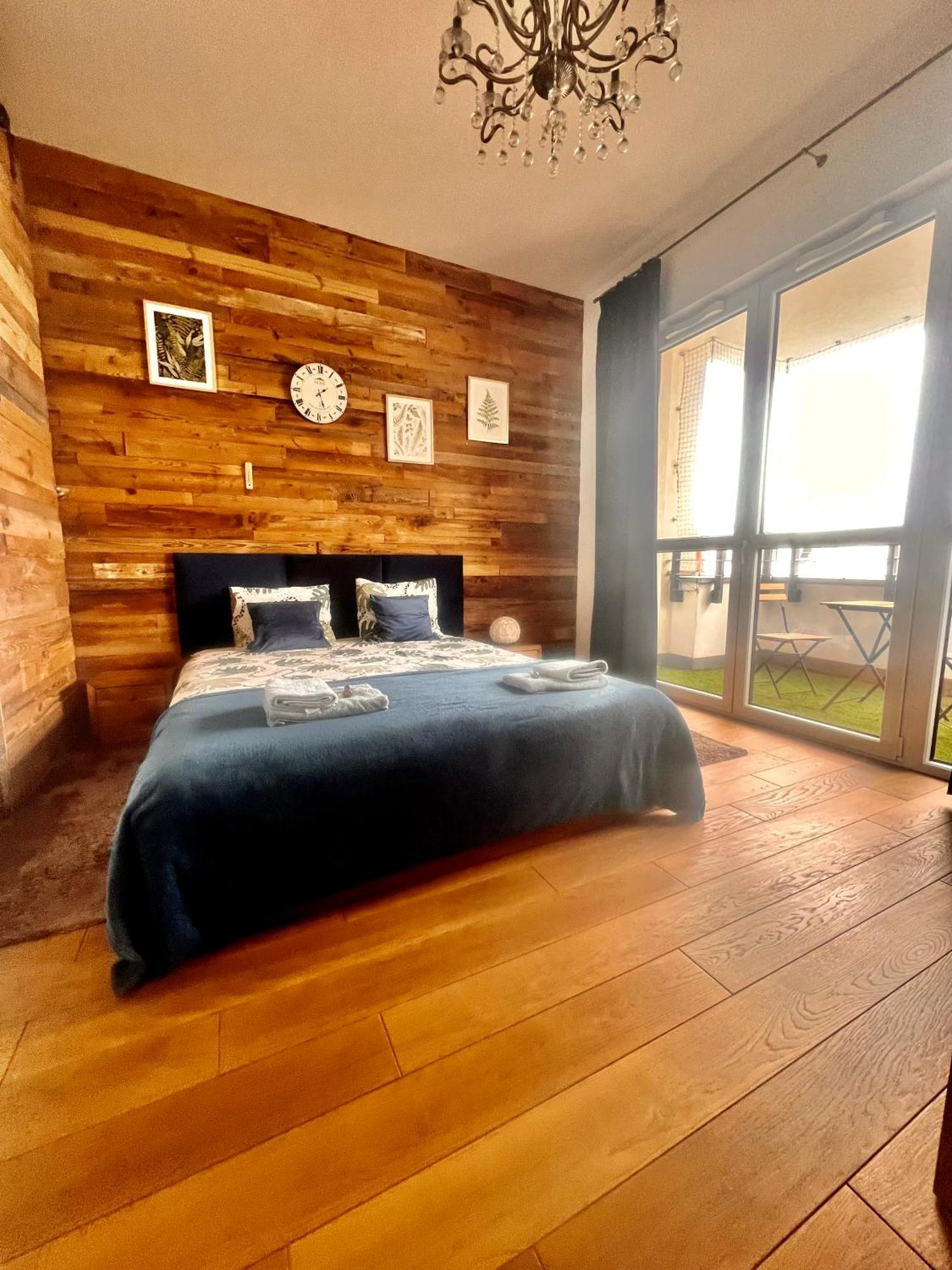 Lake Park Apartament With Free Parking Airport Netflix Appartement Warschau Buitenkant foto
