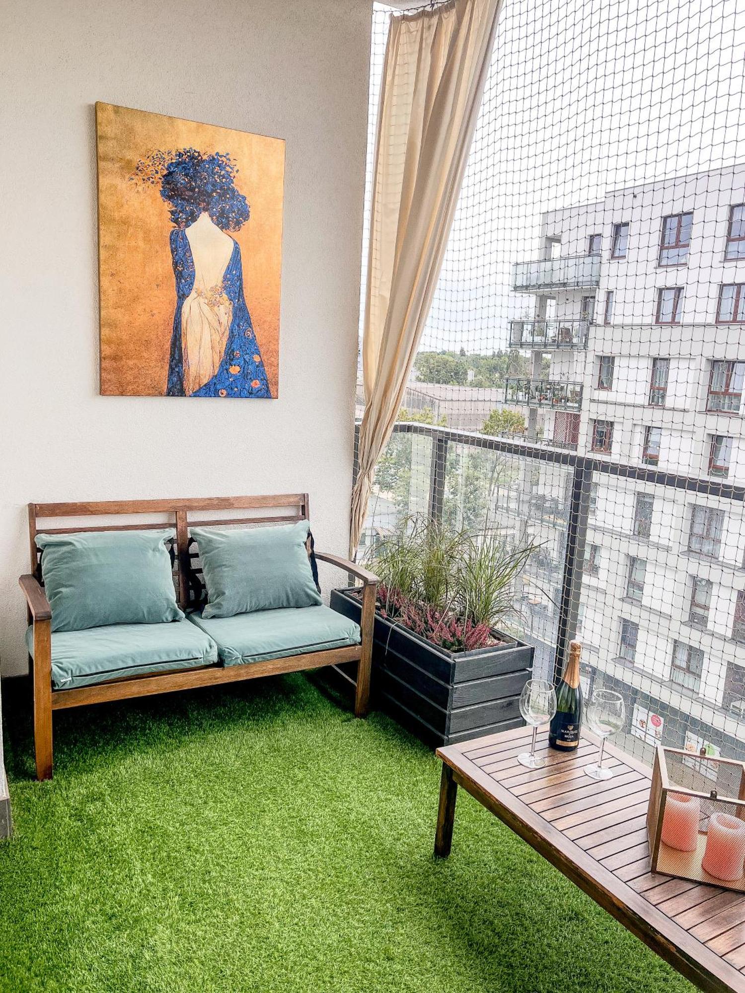 Lake Park Apartament With Free Parking Airport Netflix Appartement Warschau Buitenkant foto